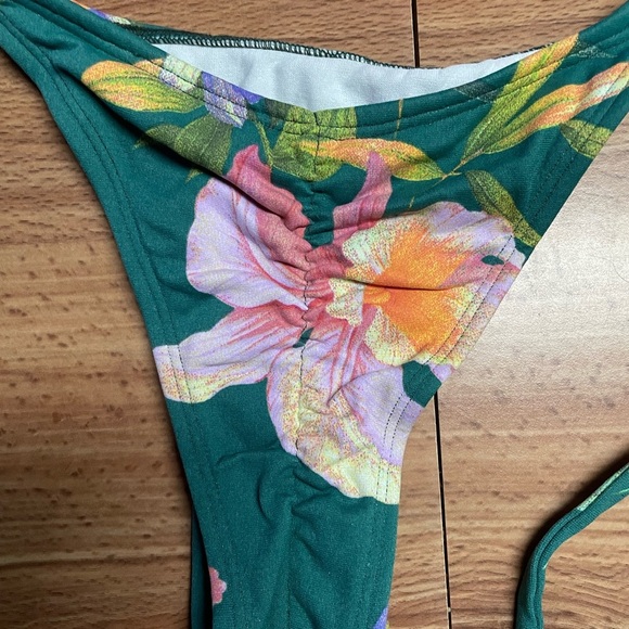 Green Floral Print Brazilian Bikini Set - Picture 8 of 10